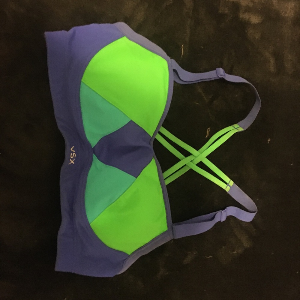 Victoria’s Secret Bra bundle make offer!!